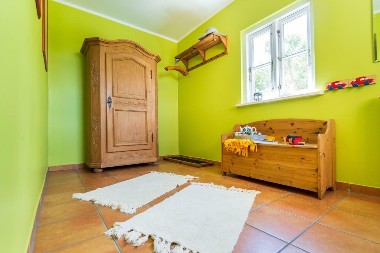 Vogelhaus Gobbin Apartment Lancken-Granitz Exterior foto